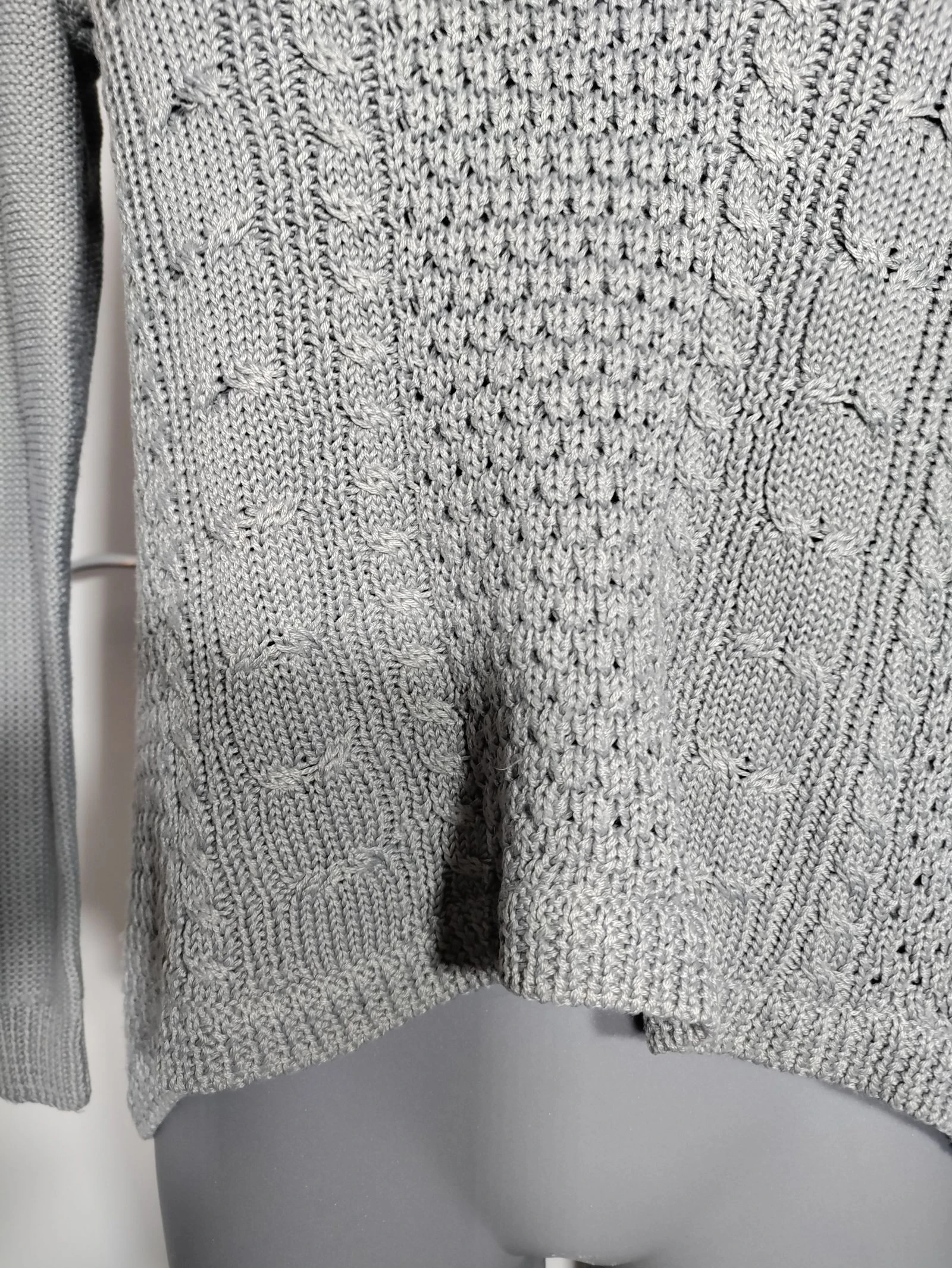🧶 Zara Knit Twisted Grey Sweater – Size S – photo 4